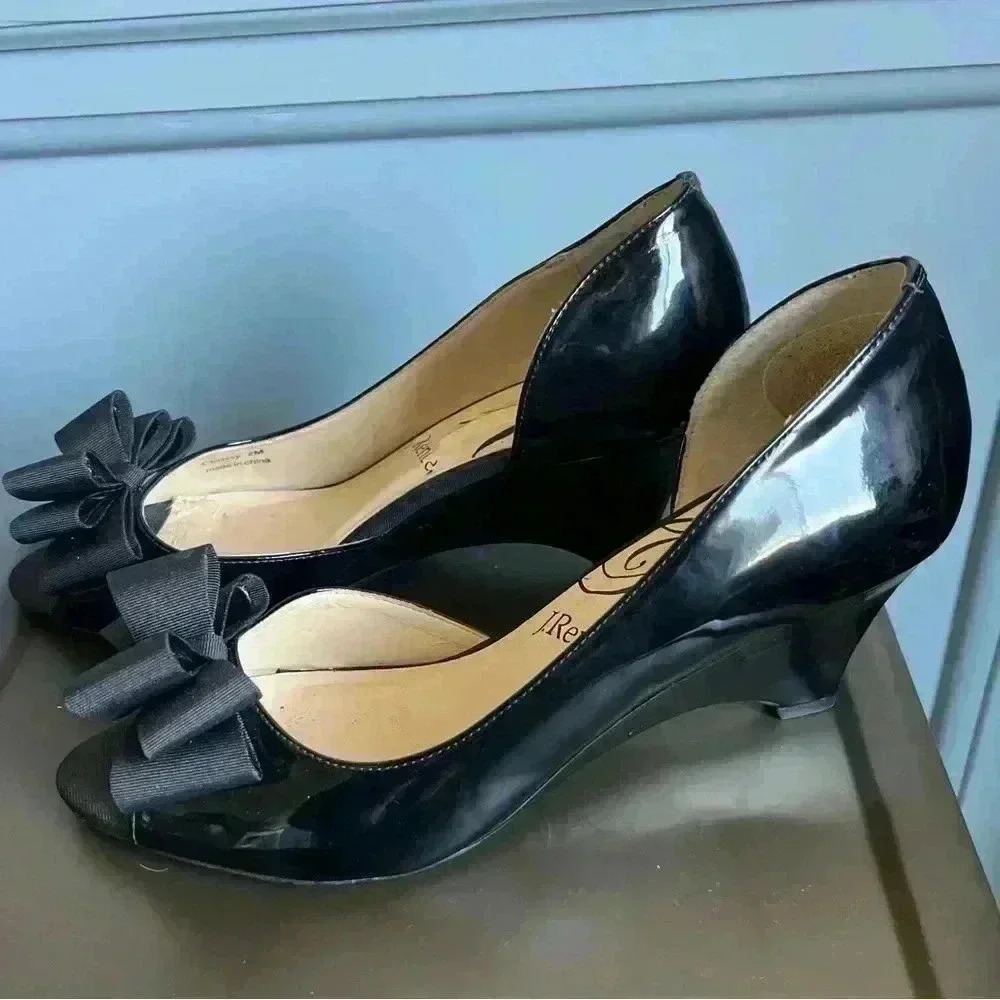 J. Renee black heels